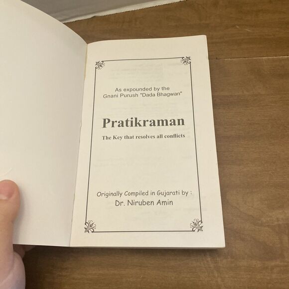 Dada Bhagwan Pratikraman Freedom Through Apology and Repentance - Picture 2 of 6